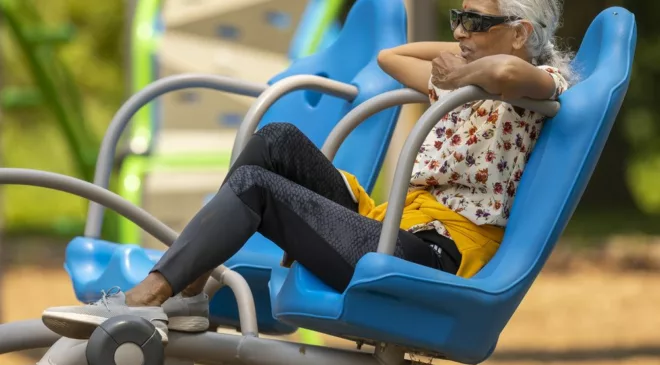 PHOTOS: Keeping cool as heat wave hits London