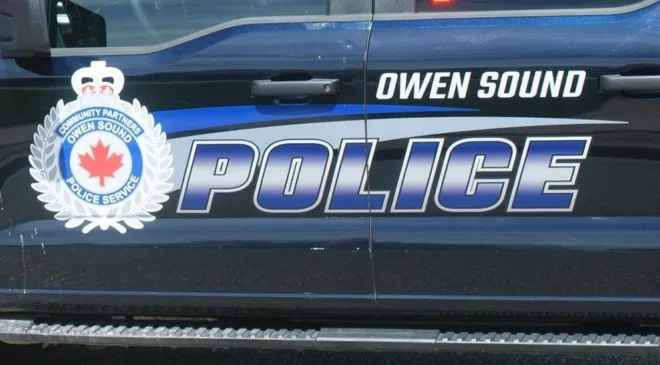 Police charge man in Owen Sound knife attack