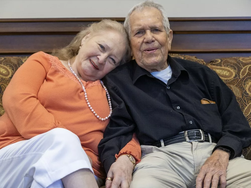 Retirement home lovebirds, ages 95 and 84, set to wed: ‘Very happy’