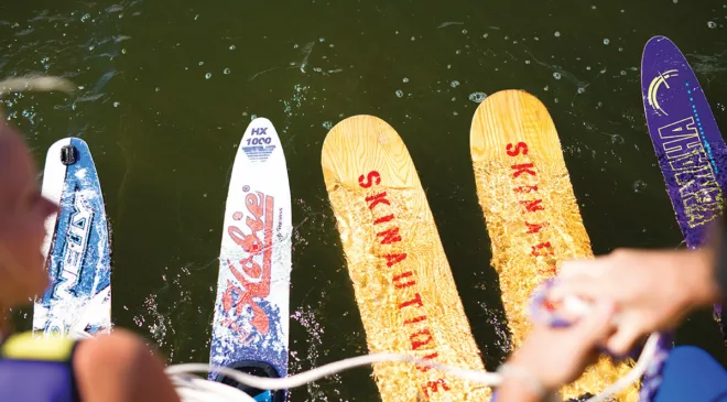 The battle over wakes on Kashagawigamog Lake