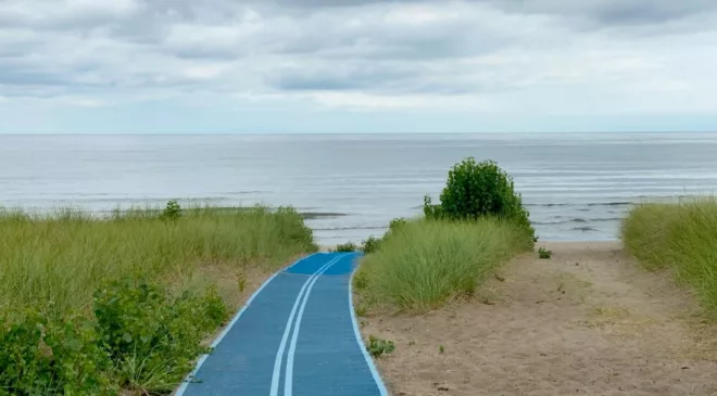 Ontario beach town under fire for claims of indecent activity on public beaches