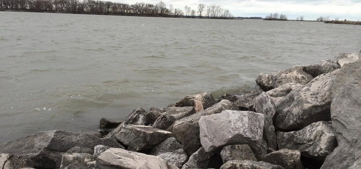 Democratic state lawmakers want drilling banned under Ohio state lands and Lake Erie