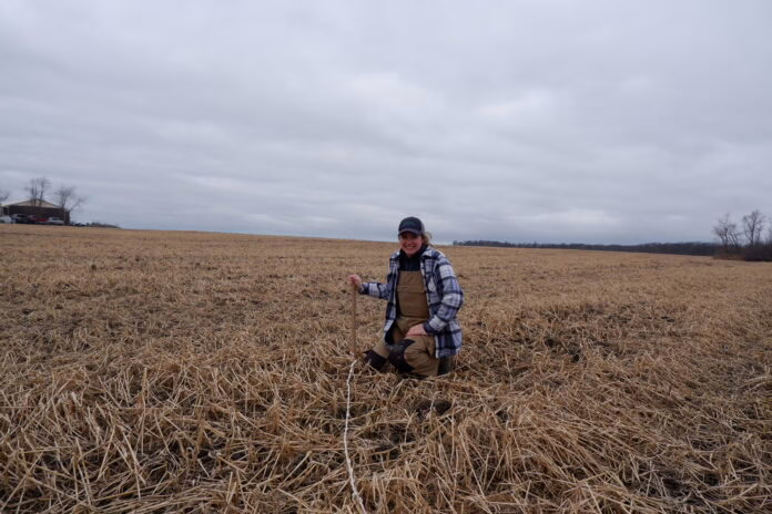Farmers leading local effort to protect Lake Erie through phosphorus reduction Farmers leading local effort to protect Lake Erie through phosphorus reduction