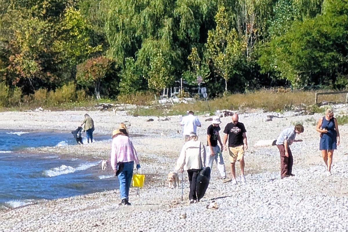 Inaugural Great Lakes Coastal Cleanup event in Cobourg saw 124 volunteers collect 1,200 pieces of plastic and other litter Inaugural Great Lakes Coastal Cleanup event in Cobourg saw 124 volunteers collect 1,200 pieces of plastic and other litter