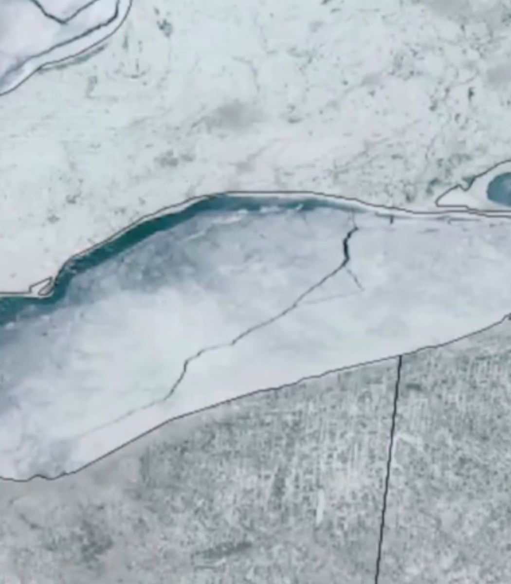 Lake Erie has huge, lake-long crack clearly seen from above, and now close up