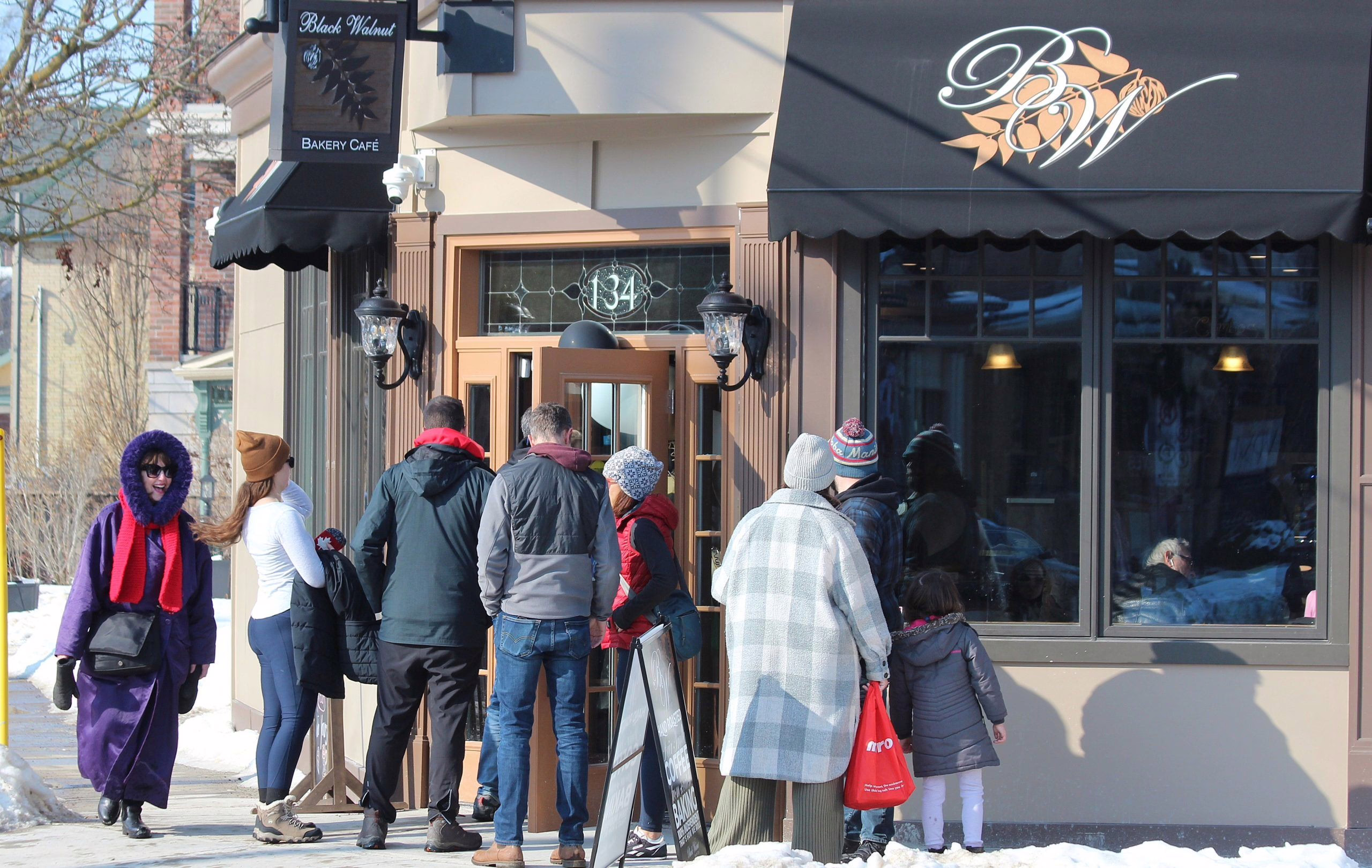 Three years after blaze, Black Walnut cafe reopens in Wortley Village